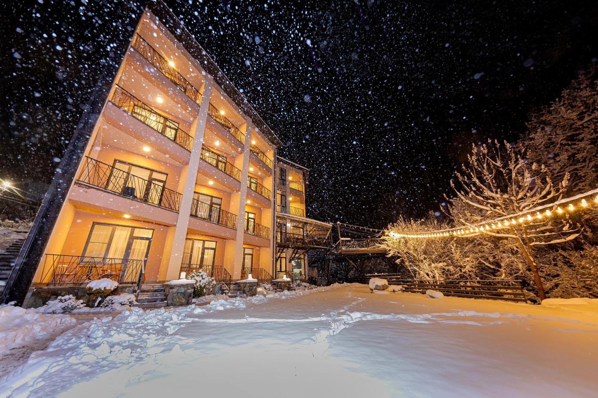 Dilijazz Hotel & Restaurant Dilijan Ngoại thất bức ảnh