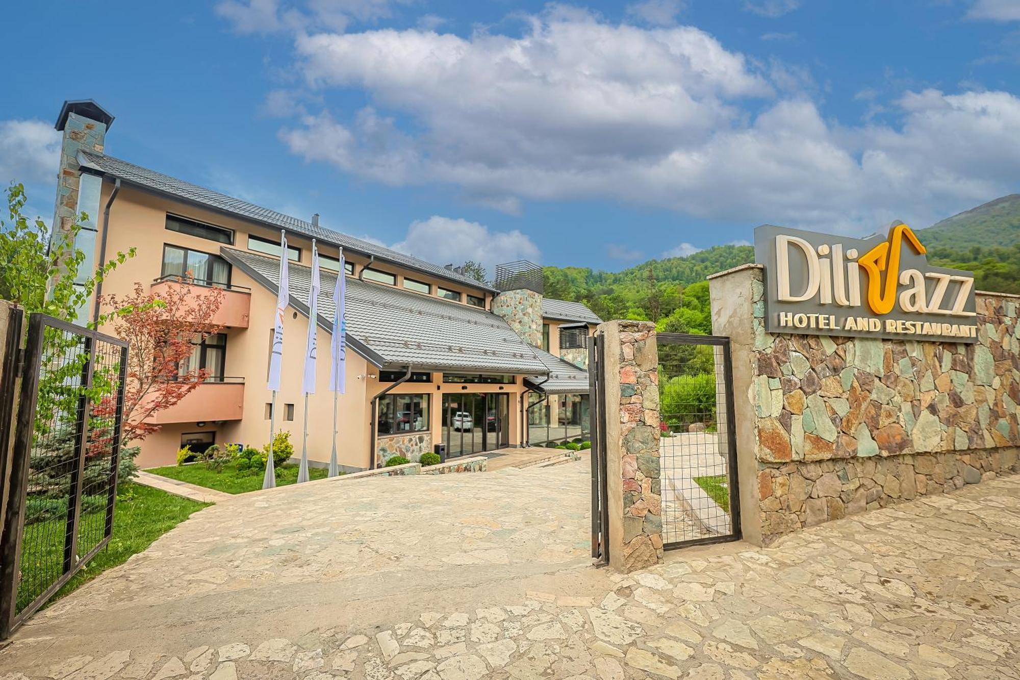 Dilijazz Hotel & Restaurant Dilijan Ngoại thất bức ảnh