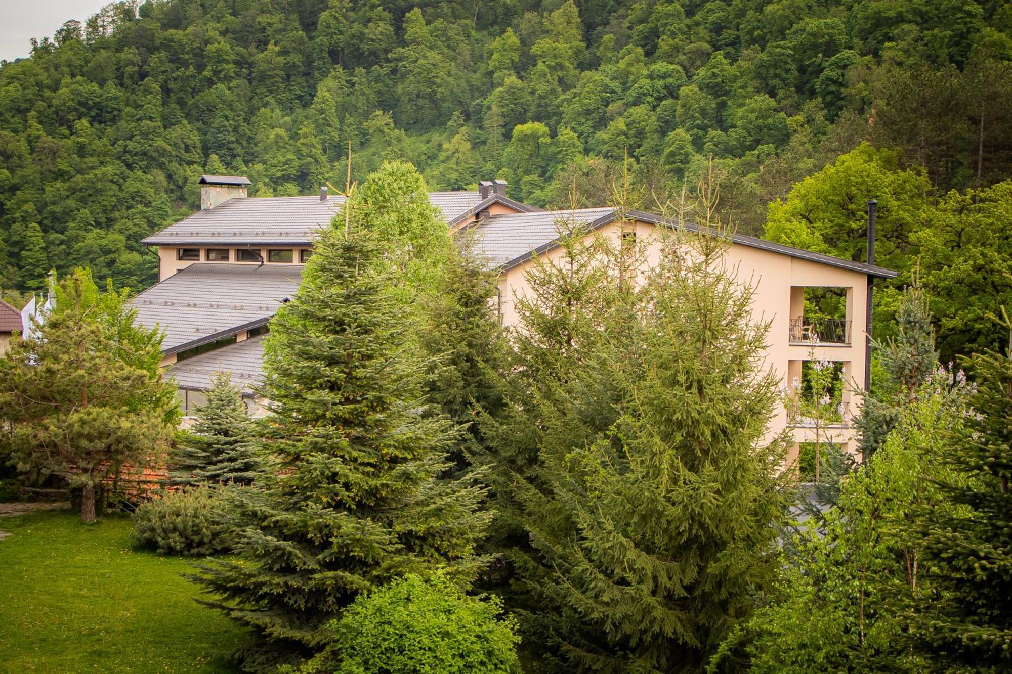 Dilijazz Hotel & Restaurant Dilijan Ngoại thất bức ảnh