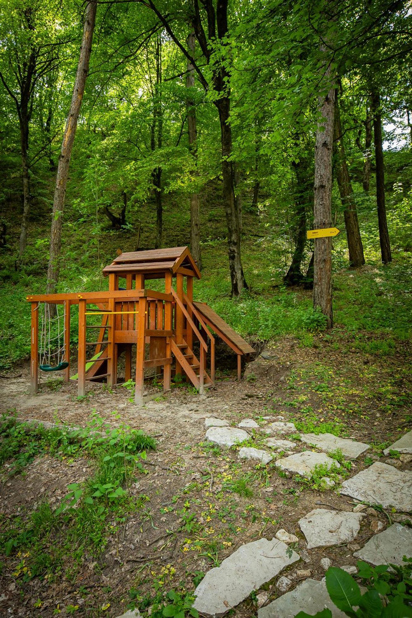 Dilijazz Hotel & Restaurant Dilijan Ngoại thất bức ảnh